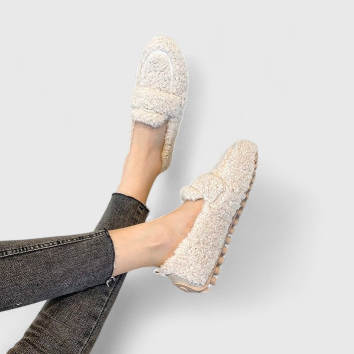 Maria™ | Pantuflas elegantes con un toque suave y delicado