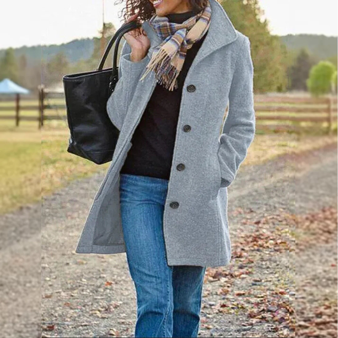 Isabella | Abrigo de Encanto Atemporal