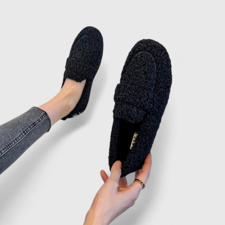 Maria™ | Pantuflas elegantes con un toque suave y delicado